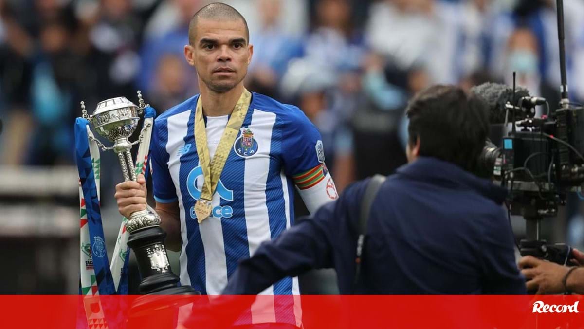 Pepe und die Gefühle des portugiesischen Pokals: „Wenn wir die Hymne hören, während die Kampfflugzeuge vorbeifliegen … dann bekommt man Gänsehaut“ – FC Porto