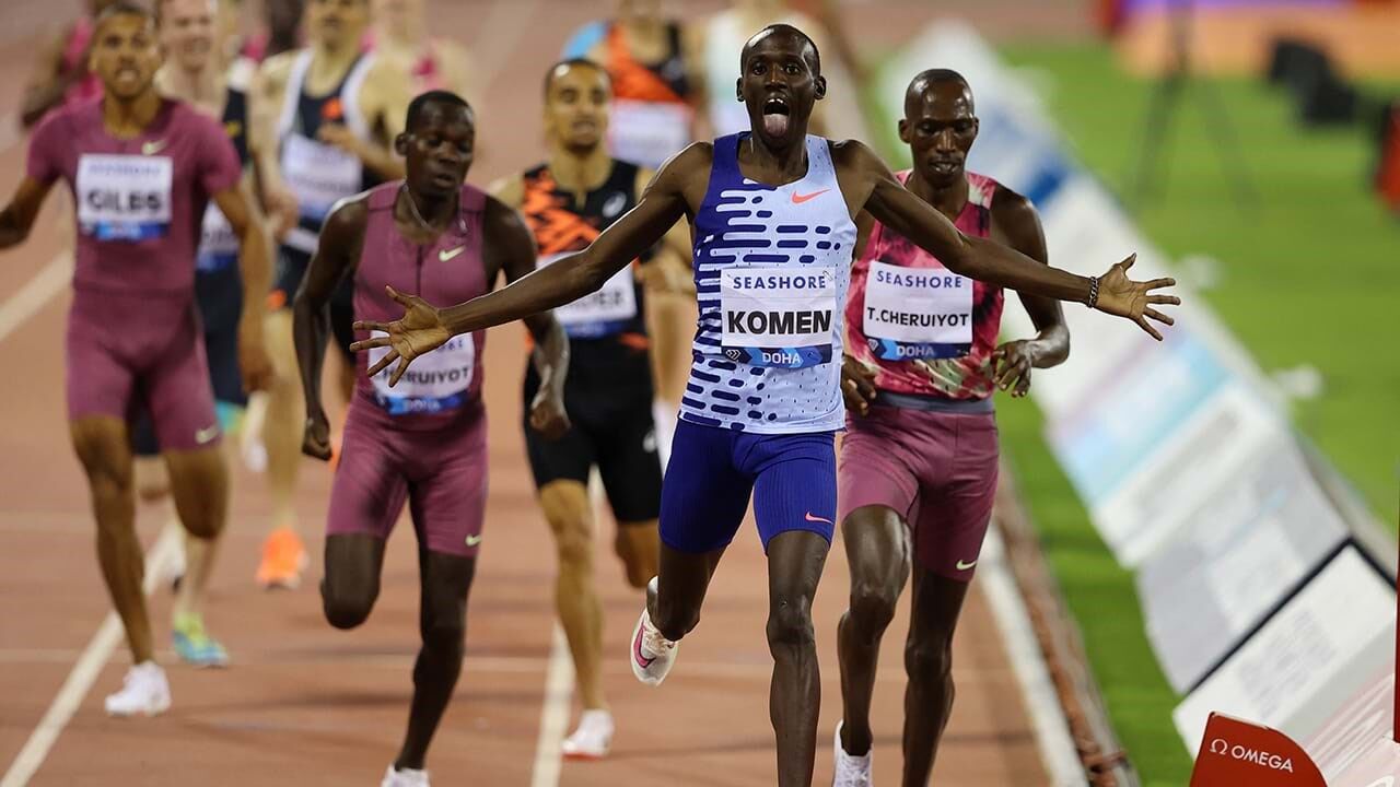 Português, em segundo plano, apenas foi batido pelo trio queniano