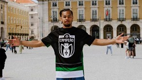 Koindredi passeou em Lisboa... com a camisola de campeão do Sporting