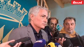 Mourinho e o Benfica: «Não me façam perguntas sobre clubes que têm treinador»