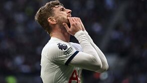 Timo Werner tem lesão muscular e falha final de época do Tottenham