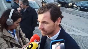 André Villas-Boas e a tomada de posse: «Não há razão nenhuma para estas pessoas continuarem em funções»