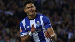 Evanilson entra no lote de capitães do FC Porto