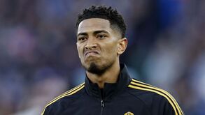 Um português entre os 'reis' das faltas sofridas nas cinco principais ligas europeias