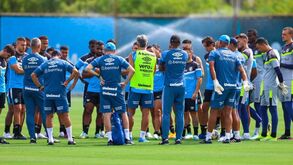 Baliza defendida a seis mãos: No Grémio há espaço para três guarda-redes