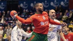 Victor Iturriza e Fábio Magalhães de regresso à seleção de andebol para o playoff do Mundial'2025