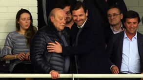 O abraço entre Pinto da Costa e Villas-Boas: 