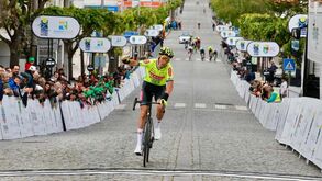 Artem Nych vence primeira etapa do GP Beiras e Serra da Estrela