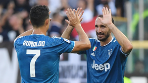 Chiellini elogia Cristiano Ronaldo: «Impressionou-me a sua personalidade nos momentos difíceis»