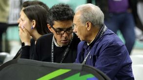 Mário Santos em Gondomar a assistir ao Oliveirense-FC Porto em basquetebol