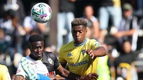 A crónica do Farense-Estoril, 3-2: susto pelo meio em tarde de festa
