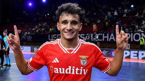 A crónica do Sporting-Benfica, 3-6: Águia bronzeada