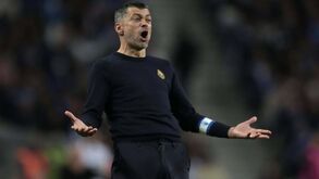 Costacurta aprova Conceição no Milan: «Ainda tenho em mente o que o FC Porto fez com o Arsenal»