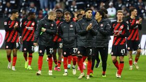 Frankfurt poderá ter de perder na última jornada para ir à Champions