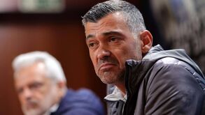 Capello questiona Conceição ou Paulo Fonseca no Milan: «Estrangeiros? Desde 2000 só Mourinho triunfou em Itália»