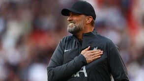 Klopp entre os nomeados a treinador do ano na Premier League no ano da despedida