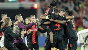 A crónica do Leverkusen-Roma, 2-2: Bilhete para a final com recorde incluído