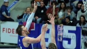 FC Porto bate Imortal no arranque do playoff da Liga Betclic