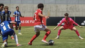 A crónica do Benfica-FC Porto, 1-0: águias ainda voam