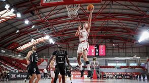 Benfica e Oliveirense vencem primeiro jogo dos quartos de final do playoff da Liga Betclic