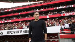 Receção ao Arouca é teste crucial para o futuro de Schmidt: treinador volta a enfrentar tribunal da Luz