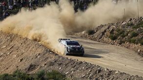 Vantagem de Ogier volta a cair antes da última classificativa do Rali de Portugal
