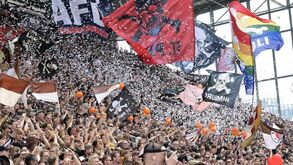 St. Pauli regressa à Bundesliga ao fim de 13 anos