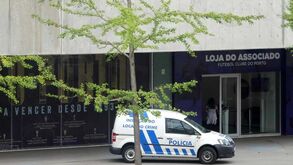 Operação Bilhete Dourado faz 13 arguidos e apreende milhares de bilhetes de futebol