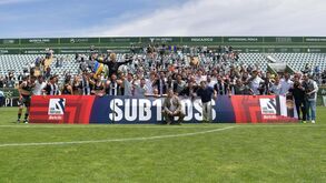 Nacional recebido em festa por centenas de adeptos na Madeira após subida à 1.ª Liga