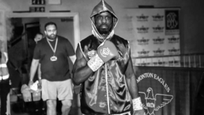 Tragédia: pugilista inglês morre em combate com português na estreia como profissional