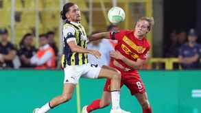Especialista em futebol dinamarquês vê Schjelderup a afirmar-se: «Está mais objetivo, decisivo e consistente»