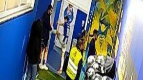 Imagens de videovigilância mostram socos e pontapés de Francisco Conceição e Diogo Costa no Estoril-FC Porto
