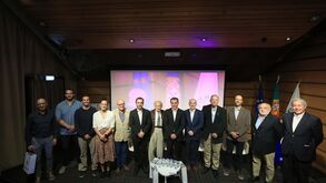 COP apresenta livro sobre atletas olímpicos médicos