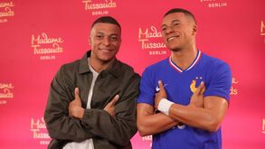 A incrível estátua de cera de Mbappé: a cara do avançado diz tudo