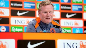 Holanda anuncia pré-convocados com lesionado e vários regressados