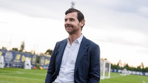 Villas-Boas convidado por António Salvador para estar na tribuna do Municipal de Braga