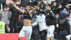 A crónica do Boavista-Vizela, 2-2: Penálti salvador deu lugar à festa