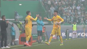 Jovem Francisco Silva entrou aos 82' do Sporting-Chaves e também recebe medalha de campeão