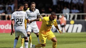 A crónica do Farense-Portimonense, 1-3: Sonho esfuma-se ao cair do pano