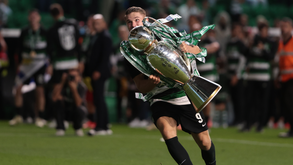 Campeão carrega o ouro: Sporting comemorou em família a conquista do 20.º título