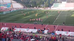 O momento do apito final na Taça de Portugal feminina: jogadoras do Benfica fizeram a festa no relvado