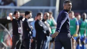 Chaves oficializa saída de Moreno