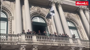 O momento em que os campeões nacionais mostraram o troféu na varanda da CML