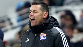 John Textor confirma que Pierre Sage continua no Lyon