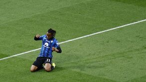 Vitória da Atalanta obriga Benfica a esperar para saber se entra diretamente na Champions