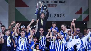 À procura da 11.ª conquista: Sérgio Conceição vê saída em grande
