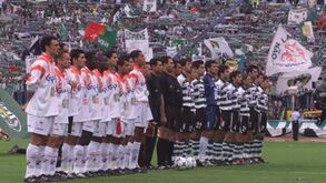 Memórias da última dobradinha do Sporting: o plano da semana, o discurso de Bölöni e lenda 'Super Mário'