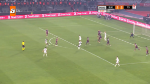 O golaço de Al Musrati aos 90' 4 que deu a Taça da Turquia ao Besiktas