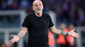 Stefano Pioli deixa o Milan e Paulo Fonseca pode ser o senhor que se segue