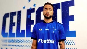 Cruzeiro acionou opção de compra e fica com João Marcelo a título definitivo